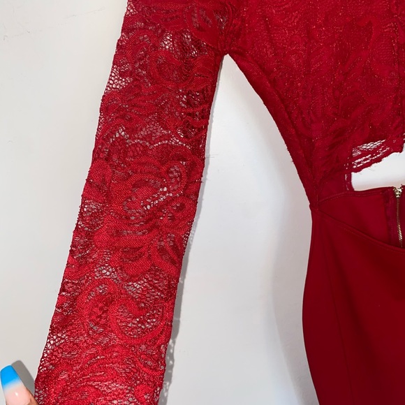 backless red lace long sleeve dress - Picture 6 of 10